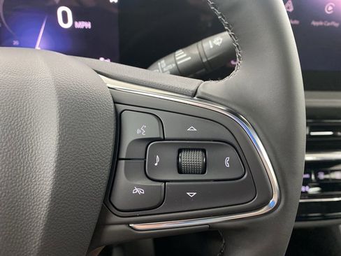 New 2025 Buick Envista Avenir image 39