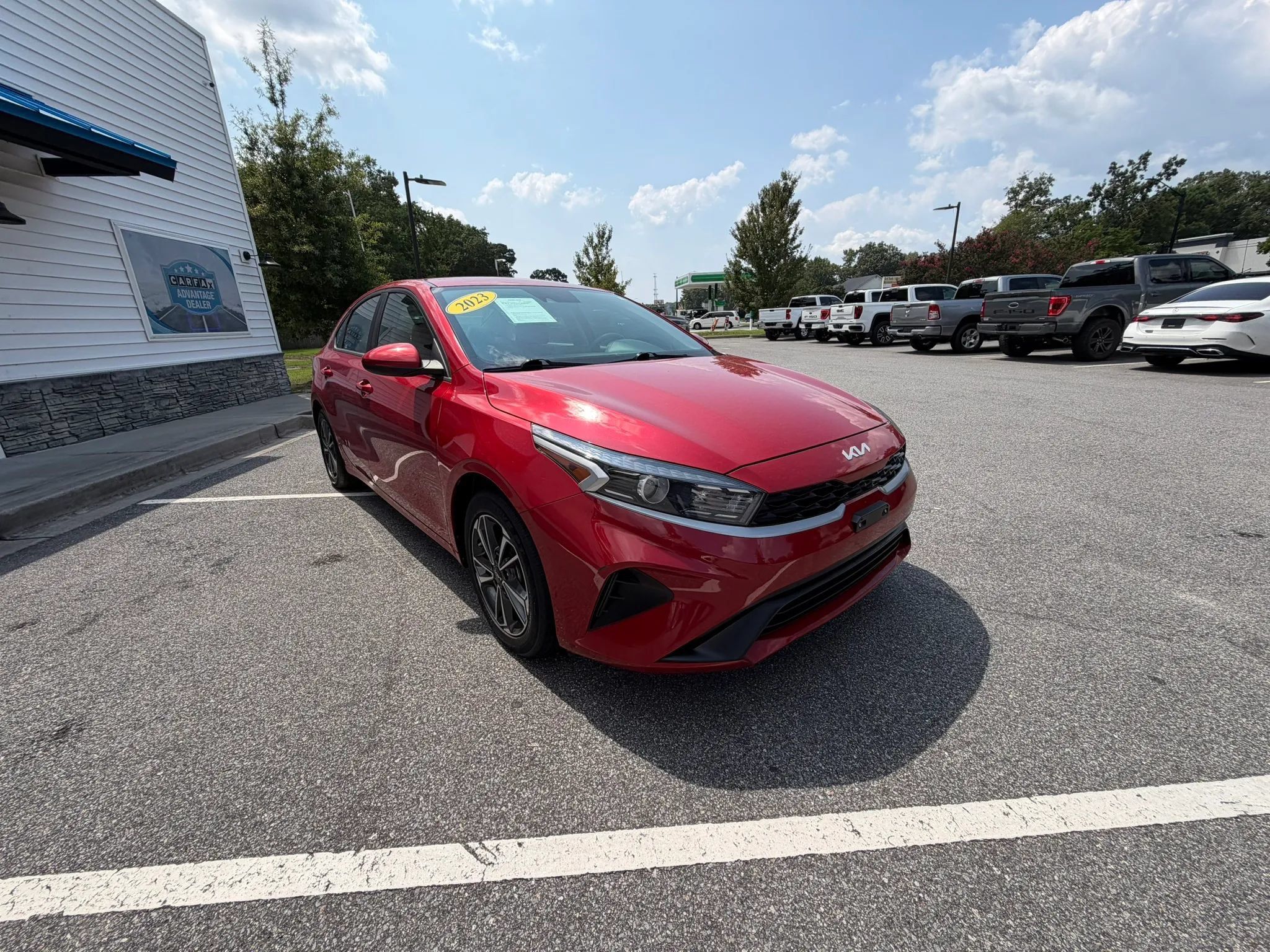 Used 2023 Kia Forte LXS FWD image 4