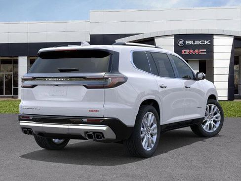 New 2026 GMC Acadia Denali w/ Super Cruise Package image 4