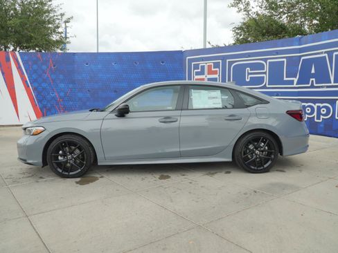 New 2026 Honda Civic FWD Hybrid Sedan image 10