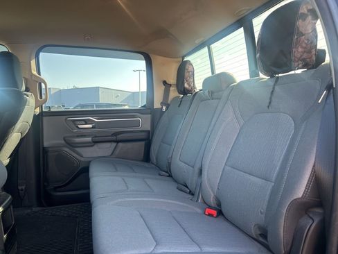 Certified 2019 RAM 1500 Big Horn AWD/4WD image 7