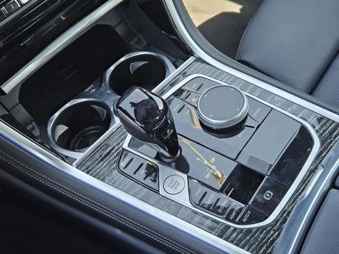 Used 2022 BMW 840i Coupe RWD image 18