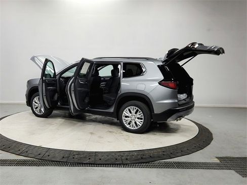 New 2026 GMC Acadia Elevation image 13