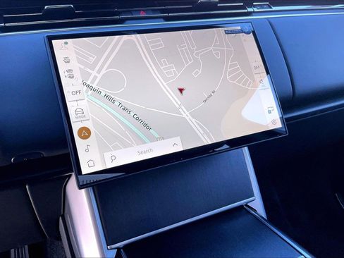 New 2026 Land Rover Range Rover SE AWD/4WD image 10