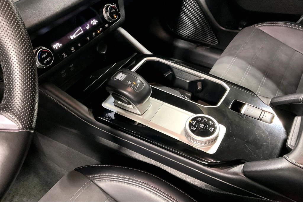 Used 2025 Mitsubishi Outlander SE AWD/4WD image 17