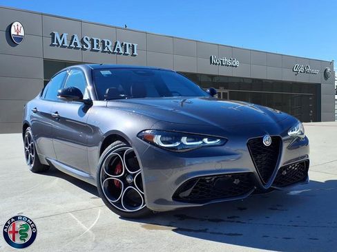 New 2025 Alfa Romeo Giulia w/ Veloce Package Rwd image 1