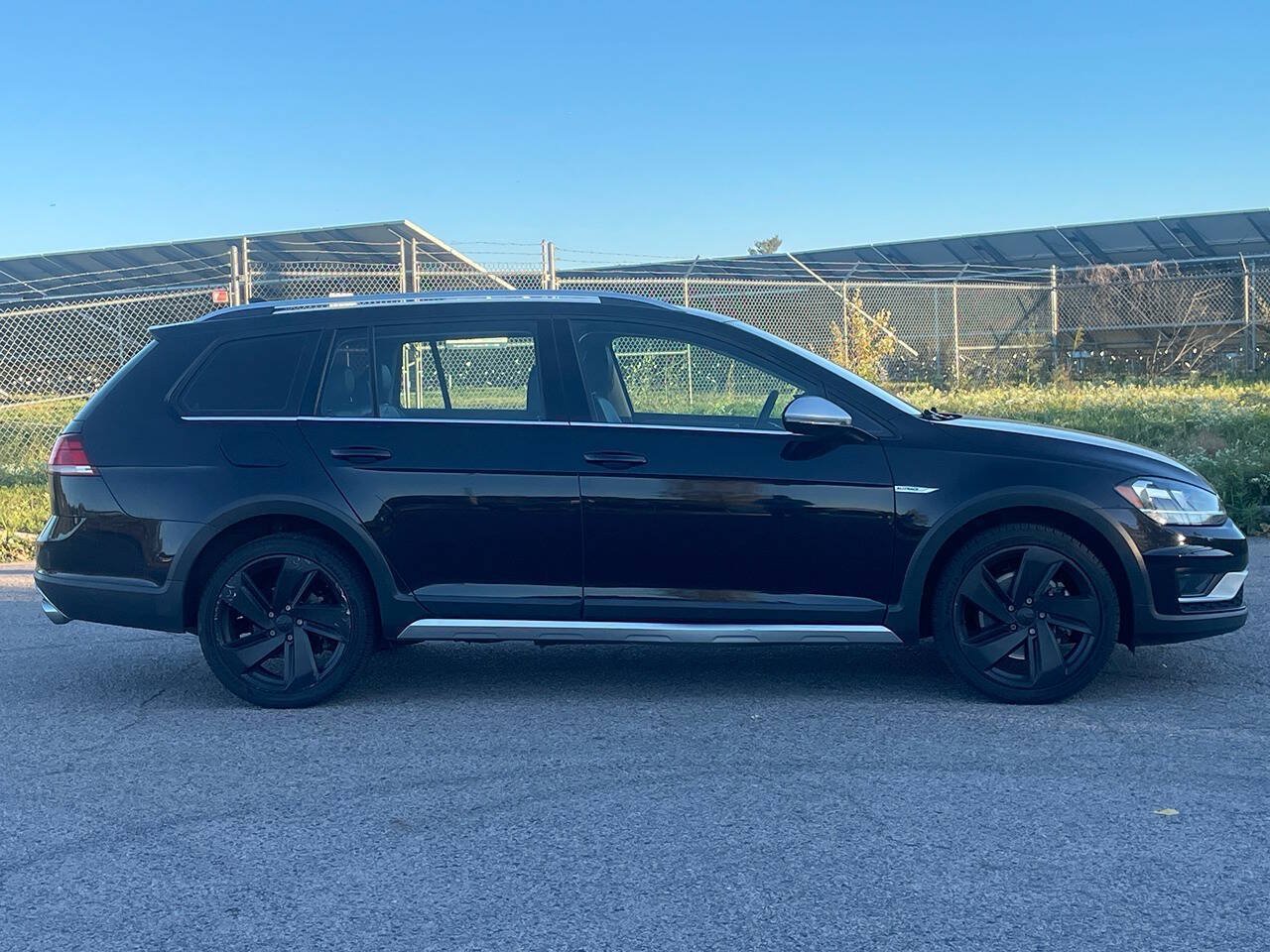 Used 2019 Volkswagen Golf Alltrack S AWD/4WD image 5