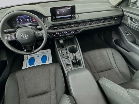 Used 2023 Honda Accord EX image 29