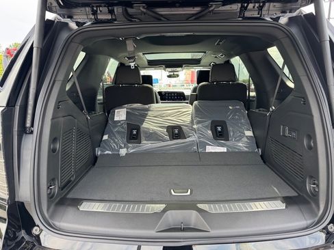 New 2026 Chevrolet Tahoe Premier image 7