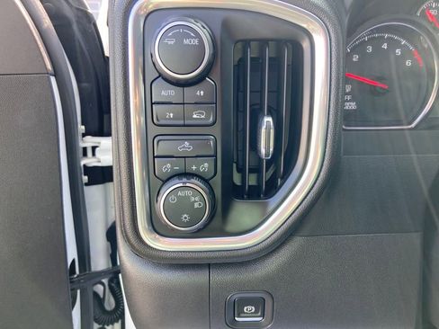 Used 2022 Chevrolet Silverado 1500 LT image 25