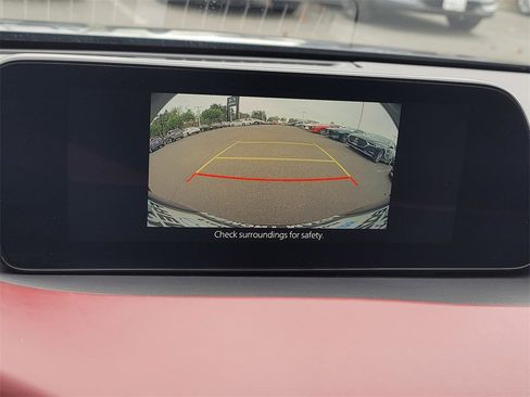 Certified 2025 MAZDA MAZDA3 2.5 S Hatchback w/ Premium Pkg image 19