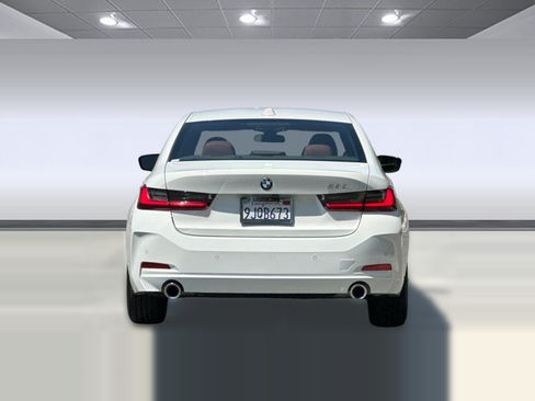 Used 2023 BMW 330i Sedan w/ Driving Assistance Package RWD image 10