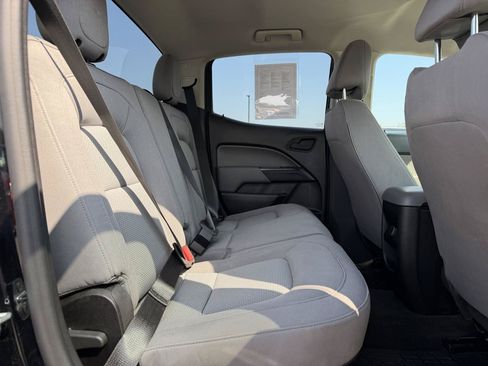 Used 2016 Chevrolet Colorado W/T w/ WT Convenience Package RWD image 12