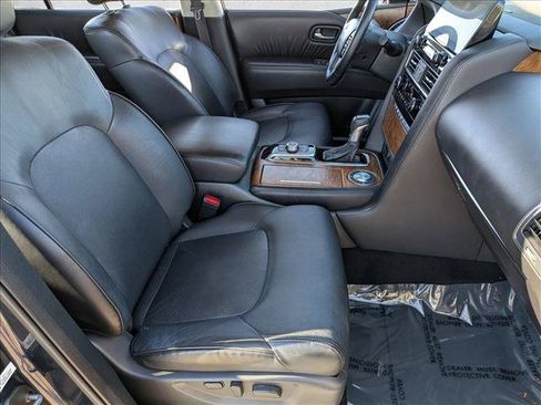 Used 2024 Nissan Armada SL w/ Captain's Chairs Package RWD image 23