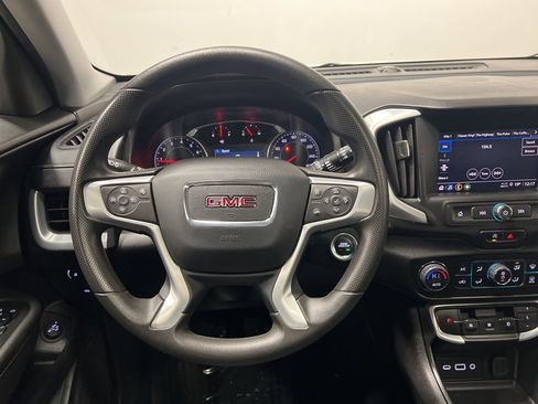 Certified 2022 GMC Terrain SLE w/ Driver Convenience Package image 14