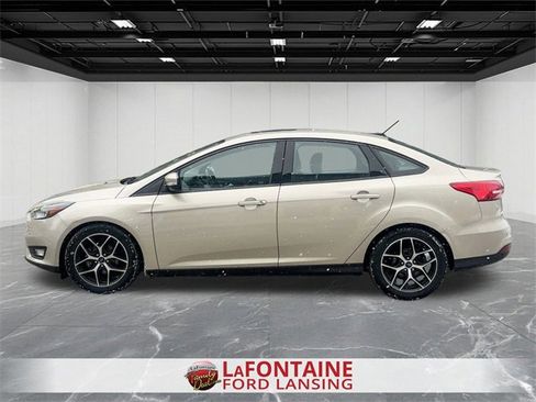 Used 2017 Ford Focus SEL w/ Cold Weather Package image 2
