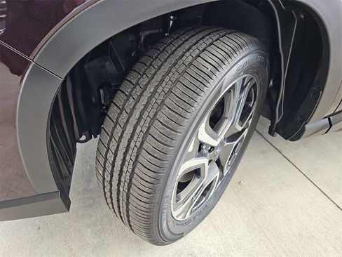 New 2025 Subaru Ascent Touring image 35