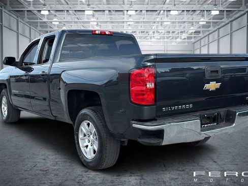Used 2018 Chevrolet Silverado 1500 LT RWD image 3