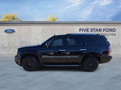 Used 2013 GMC Yukon Denali image 4