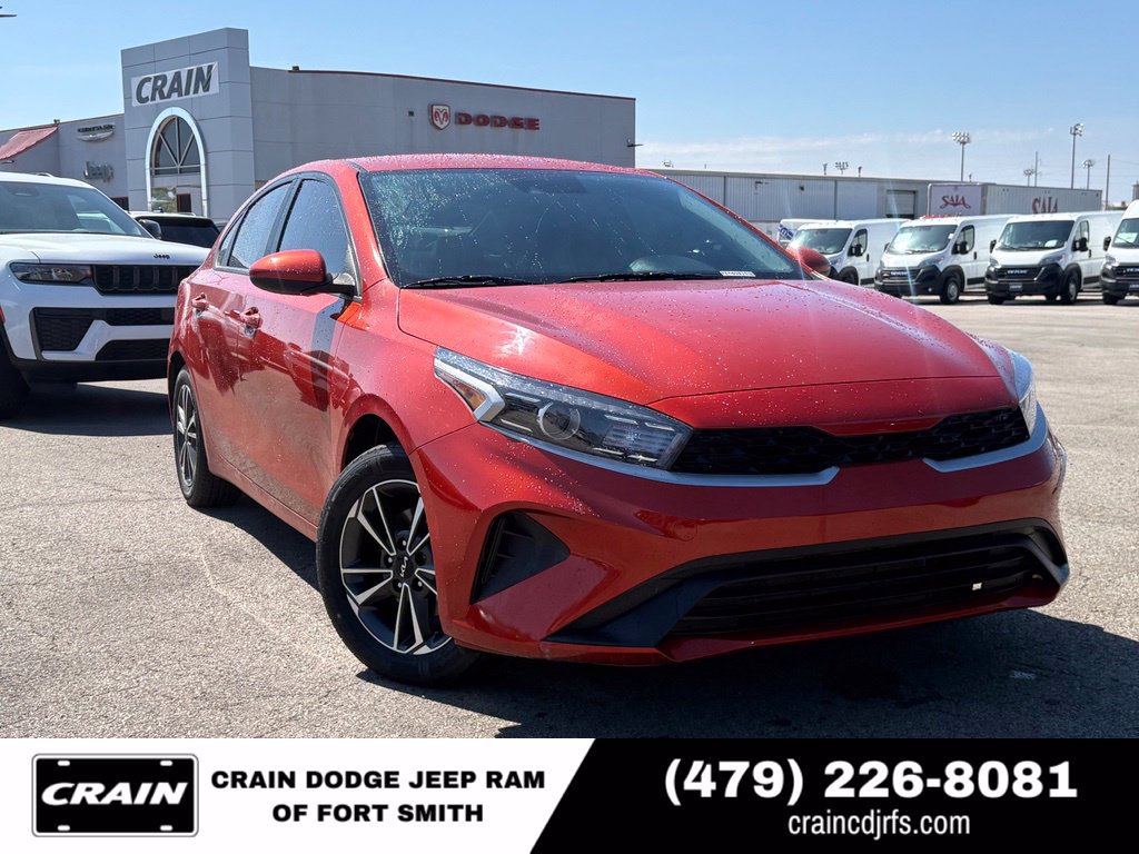 Used 2023 Kia Forte LXS FWD image 1