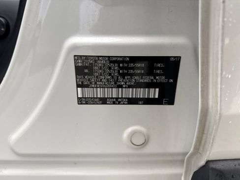 Used 2017 Toyota RAV4 Limited w/ Advanced Technology Package image 19