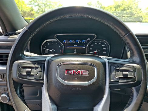 Used 2021 GMC Yukon SLT AWD/4WD image 16