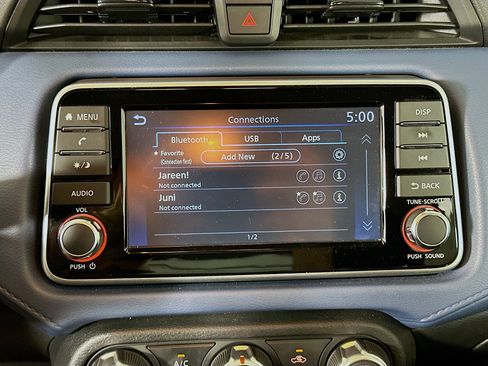 Used 2025 Nissan Versa SV FWD image 22