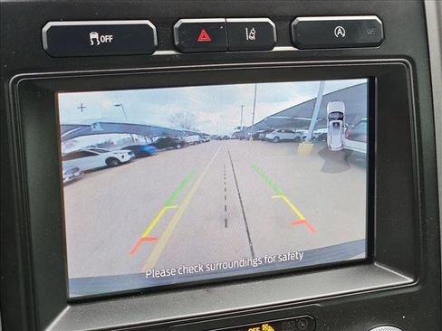 Used 2020 Ford Expedition XLT w/ Equipment Group 202A image 14