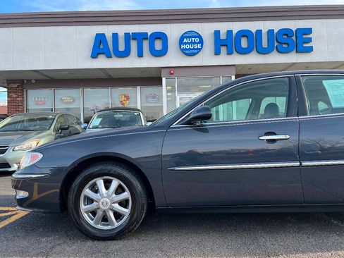 Used 2009 Buick LaCrosse CX FWD image 36