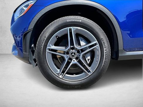 Used 2021 Mercedes-Benz GLC 300 image 10