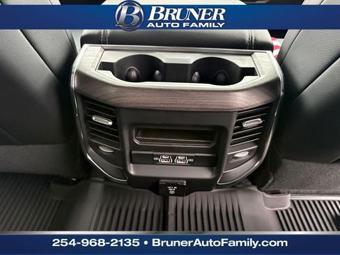 New 2026 RAM 3500 Laramie AWD/4WD image 24