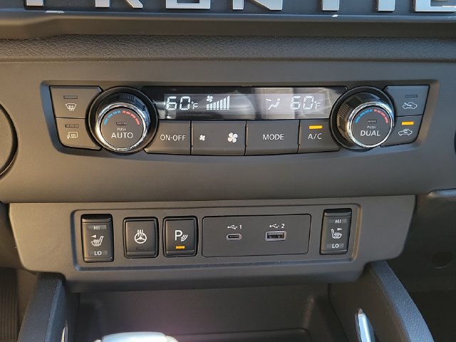 Used 2025 Nissan Frontier SV w/ SV Convenience Package RWD image 26