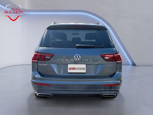 Used 2019 Volkswagen Tiguan S w/ Driver Assistance Package image 4