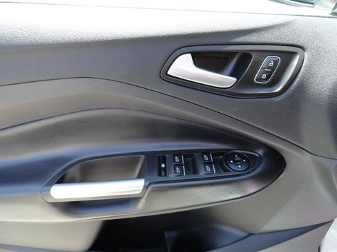 Used 2019 Ford Escape SE AWD/4WD image 10