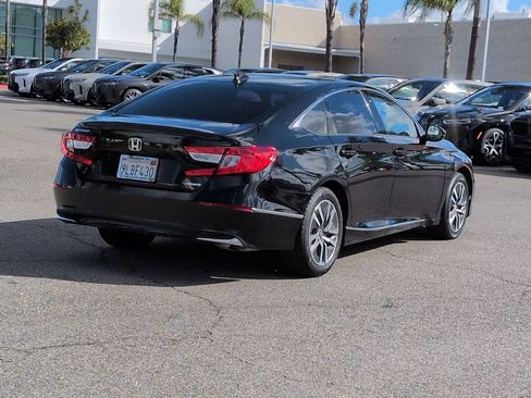 Used 2020 Honda Accord EX-L image 10