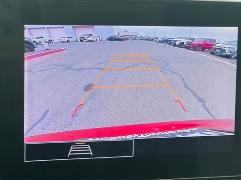 Used 2024 Chevrolet Trax LS image 21