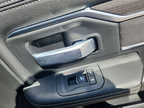 New 2025 RAM 2500 Laramie image 17