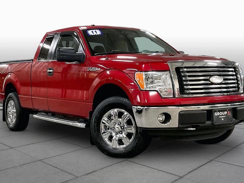 Used 2011 Ford F150 XLT w/ XLT Chrome Pkg AWD/4WD image 2