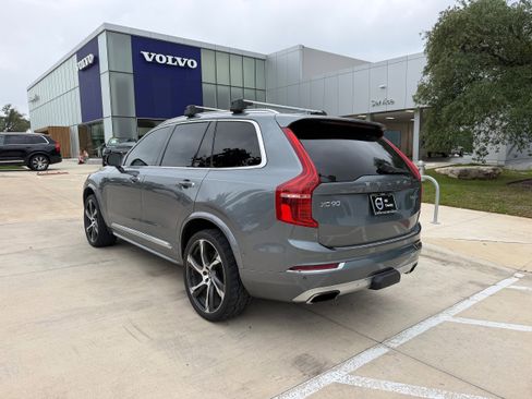 Used 2016 Volvo XC90 T6 Inscription w/ Protection Package Plus AWD/4WD image 4