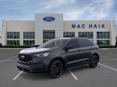 New 2023 Ford Edge SE w/ Black Appearance Package