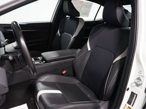 Certified 2025 Toyota Camry SE image 28