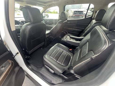 Used 2023 GMC Acadia Denali w/ Denali Ultimate Package AWD/4WD image 14