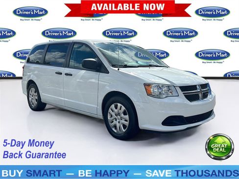 Used 2019 Dodge Grand Caravan SE image 1