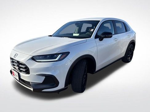 Used 2023 Honda HR-V Sport image 5