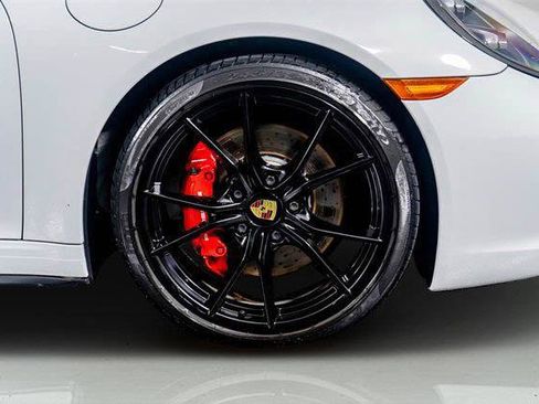 Used 2019 Porsche 911 Carrera 4S AWD/4WD image 7
