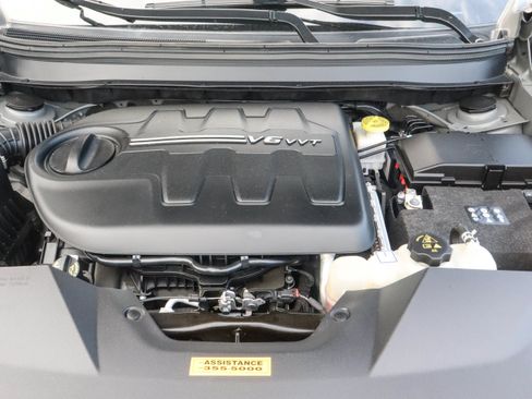 Used 2022 Jeep Cherokee Trailhawk w/ Technology Group B AWD/4WD image 19