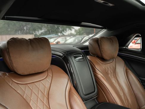 Used 2019 Mercedes-Benz Maybach S 560 4MATIC image 27