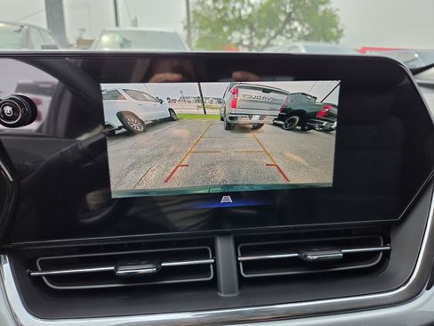 New 2026 Chevrolet Trax LT FWD image 19
