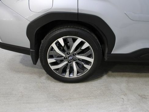 Used 2025 Subaru Forester Touring w/ Popular Package - Touring image 12