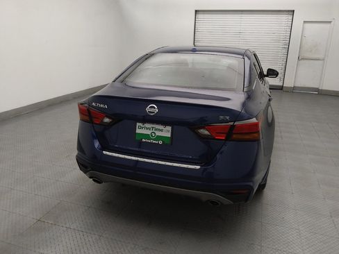Used 2022 Nissan Altima 2.5 SR FWD image 7